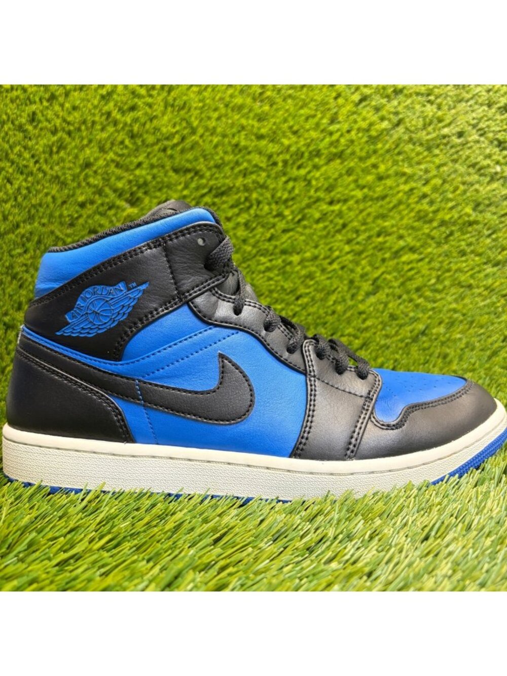 Nike Air Jordan 1 Mid Mens Size 9.5 Black Royal Blue Basketball Shoes Sneakers